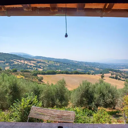 Nerbone Farm Retreat Farm stay Perugia