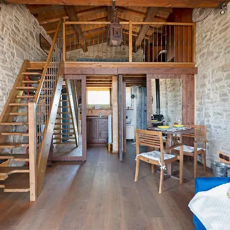 Farm stay Nerbone Farm Retreat Perugia