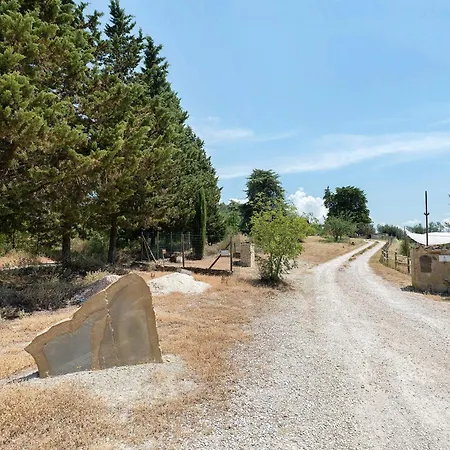 Nerbone Farm Retreat *